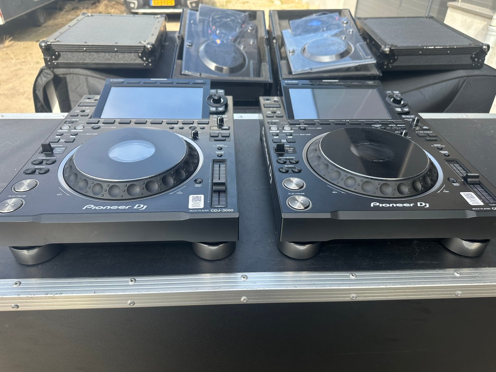 SET: 2x Pioneer CDJ3000 + flightcases & prodector stofkappen, Ophalen, Zo goed als nieuw, Dj-set, Pioneer