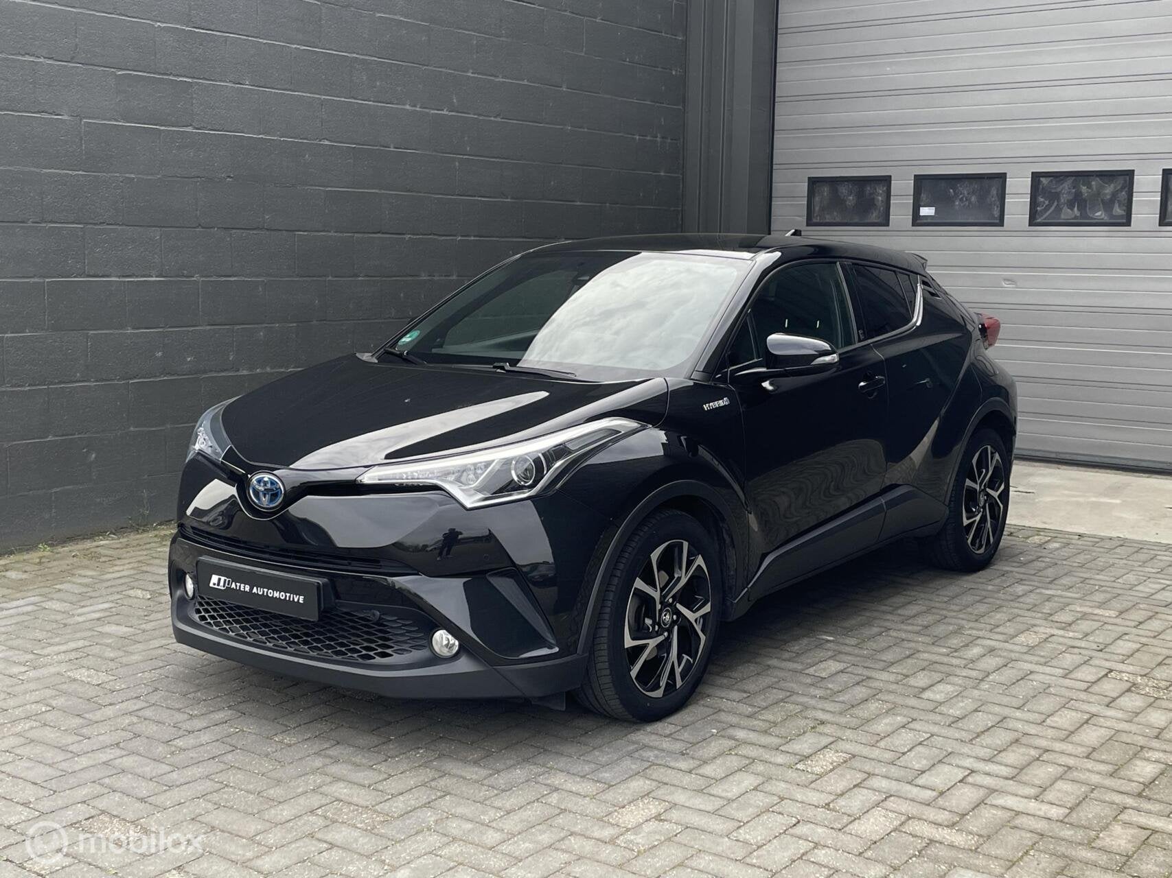 Toyota C-HR 1.8 Hybrid Team D | PDC | Navi | DAB | Dealer OH, Auto's, 4 cilinders, Bedrijf, 26 km/l, Hybride Elektrisch/Benzine