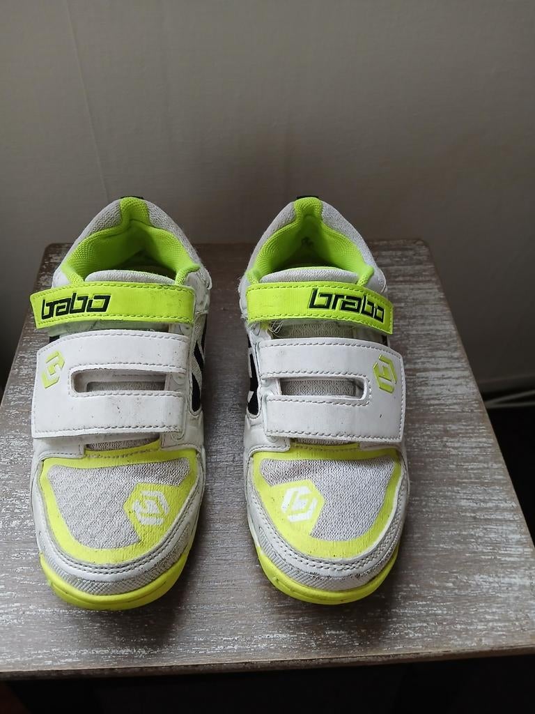 Hockeyschoenen maat 32, brabo, Ophalen of Verzenden, Gebruikt, Schoenen