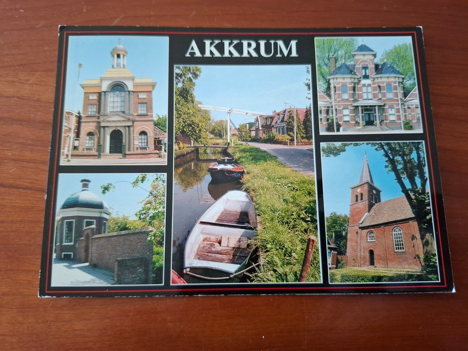 Ansichtkaart Akkrum - 5 luik - Gelopen 2000, Verzamelen, Ophalen of Verzenden, 1980 tot heden, Gelopen, Friesland