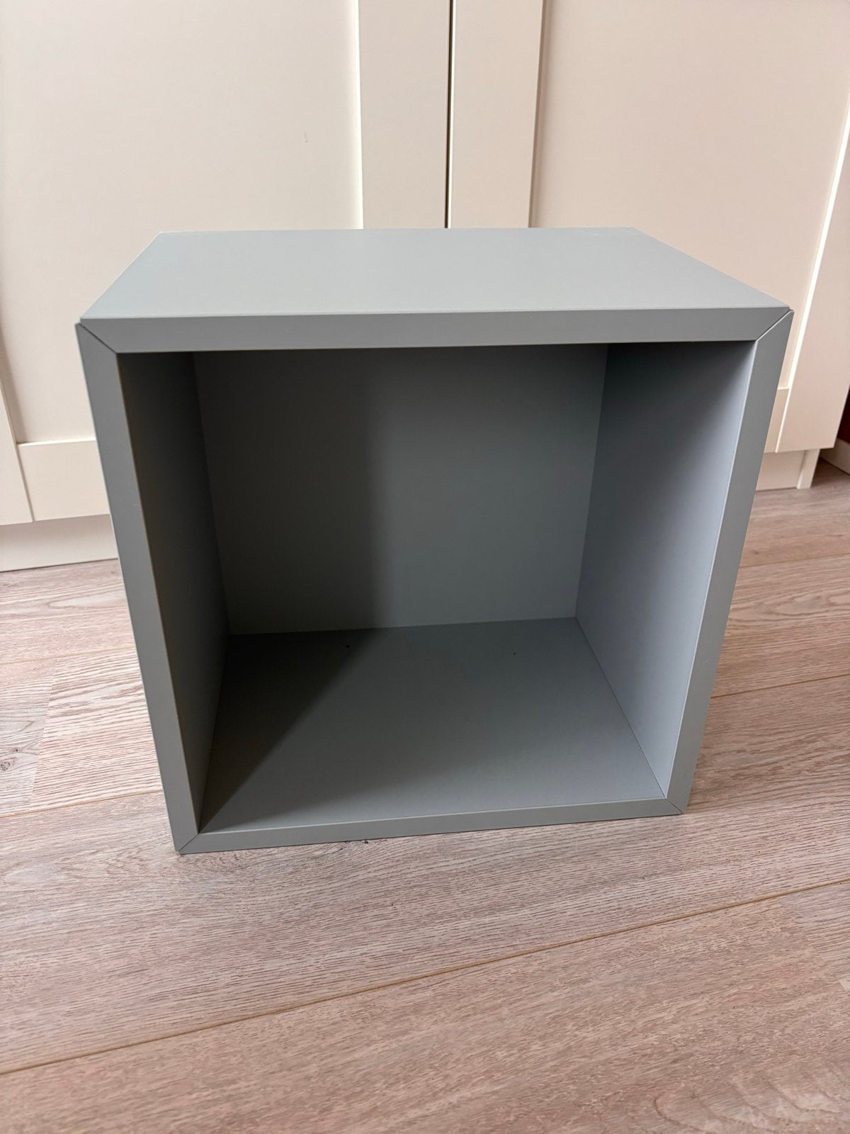 IKEA Eket kastje met wandrails, Ophalen, Zo goed als nieuw
