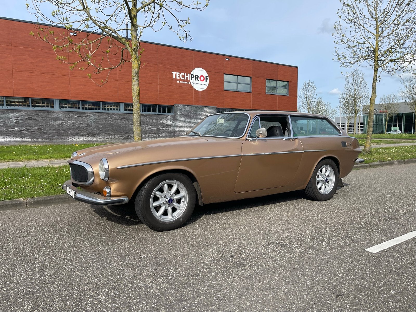 Volvo 1800 2.0 ES 1972 Bruin LPG, 1227 kg, 4 cilinders, Bruin, Handgeschakeld