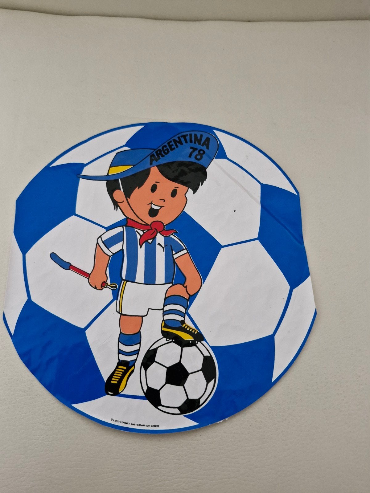 G 055 Vintage WK Argentinië '78 Voetbal Sticker 21x22 cm, Ophalen of Verzenden, Gebruikt, Sport