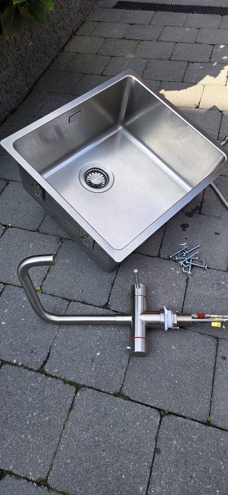Lanesto spoelbak met Selsiuz kraan - zo goed als nieuw, Huis en Inrichting, Overige typen, Zilver, Ophalen of Verzenden, Zo goed als nieuw