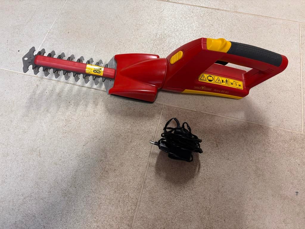 Wolf Garten Accu BS 60 Buxusschaar met oplader, Ophalen, Zo goed als nieuw, Accu