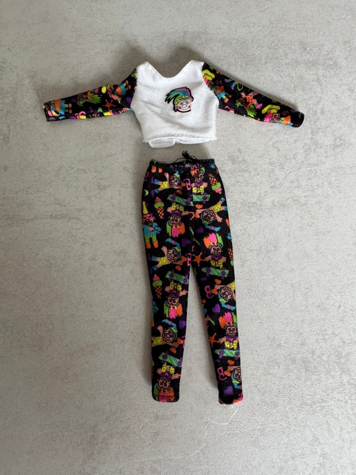 Barbie trolls outfit jaren 90, Verzamelen, Poppen, Ophalen of Verzenden, Gebruikt, Kleertjes