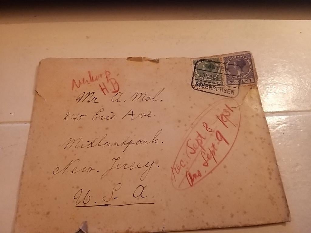 2 oude postzegels Wilhelmina 5 ,7.5 cent 1931 gestempeld, Ophalen of Verzenden, T/m 1940, Gestempeld