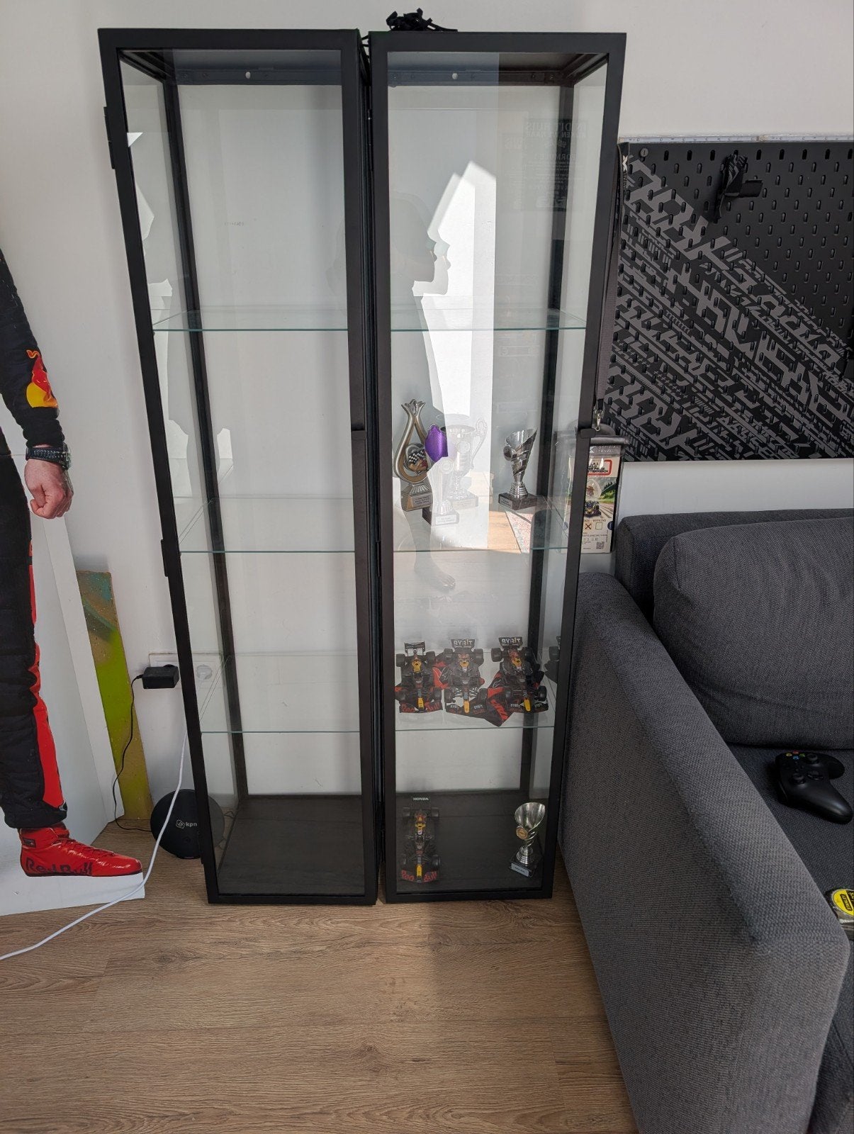 2x Ikea vitrinekasten BLÅLIDEN, Ophalen, 50 tot 100 cm, Zo goed als nieuw, Minder dan 100 cm