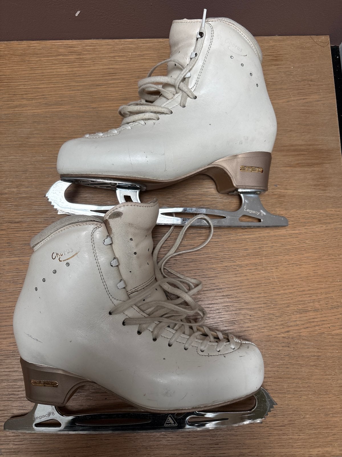 Edea Chorus kunstschaatsen 265 met Legacy 8 ijzers, Sport en Fitness, Schaatsen, Ophalen of Verzenden, Gebruikt, Kunstschaatsen