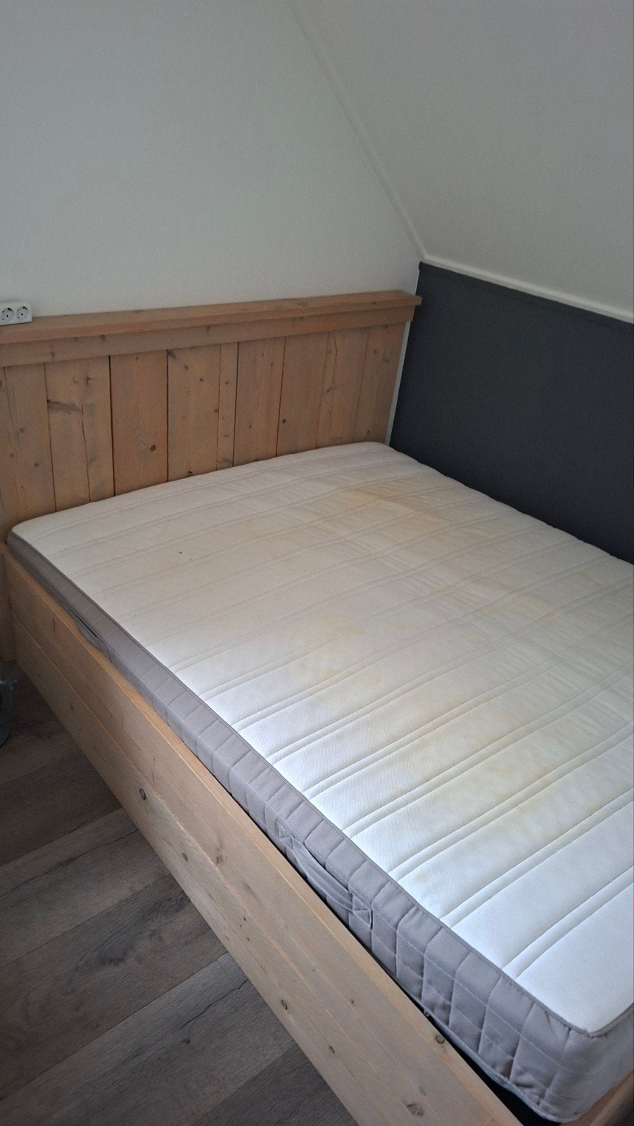 Steigerhouten bed 160x200 met gratis matras, Ophalen, Gebruikt, Steigerhout, Tweepersoons