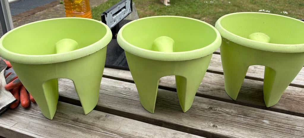 Elho Borneo 27 cm balkon hangers 3 stuks nieuw, Kunststof, Minder dan 30 cm, Balkon, Rond