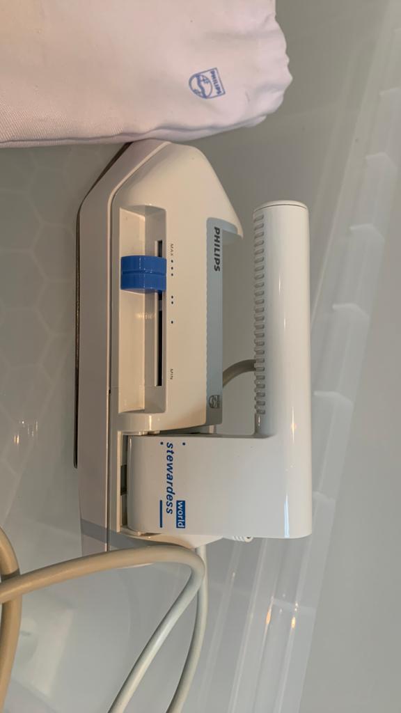 Philips World Stewardess Reisstrijkijzer - Compact en Handig, Ophalen of Verzenden, Zo goed als nieuw, Strijkijzer met snoer