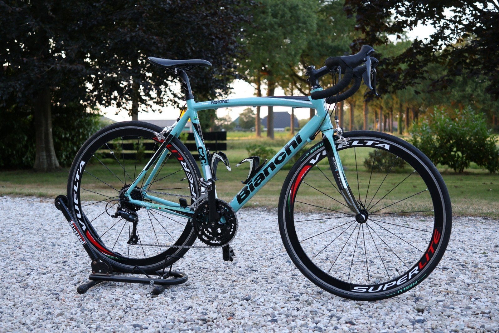 Bianchi Nirone 7 Celeste maat 54 – volledig vernieuwd, Fietsen en Brommers, Aluminium, Zo goed als nieuw, Meer dan 20 versnellingen