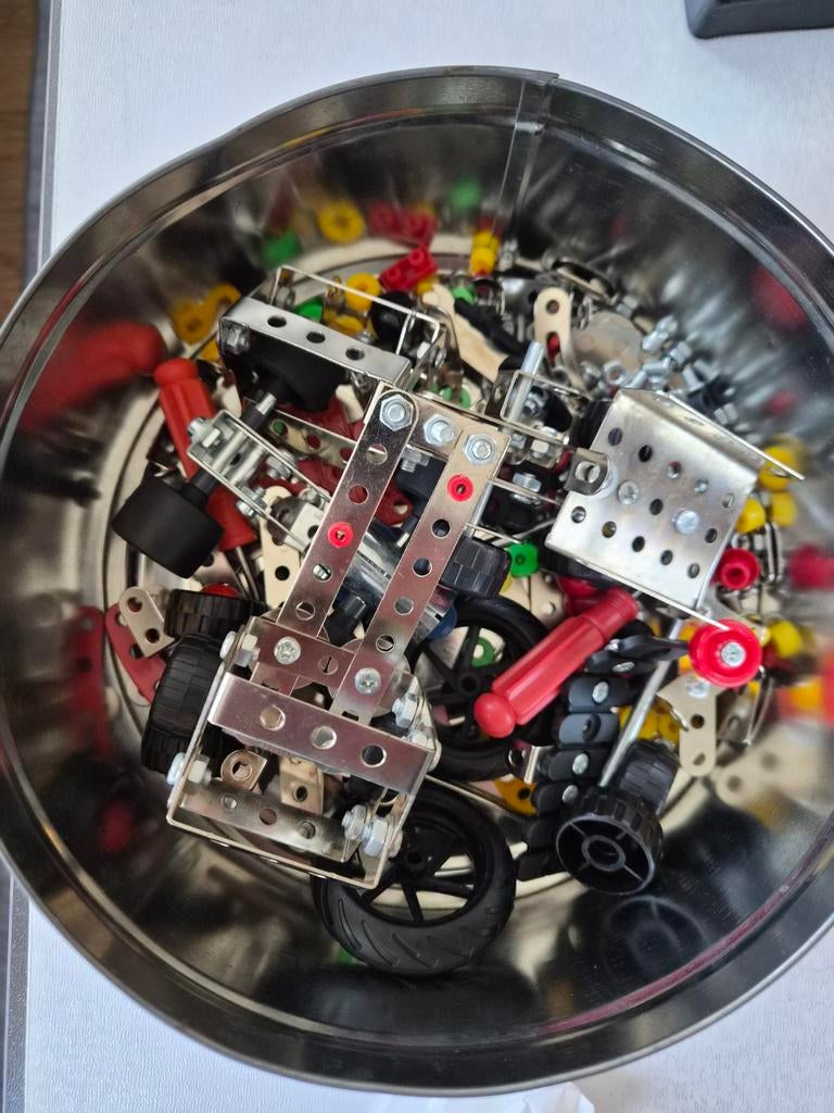 Educatief metalen constructiespeelgoed, Ophalen, Gebruikt, Bouwen