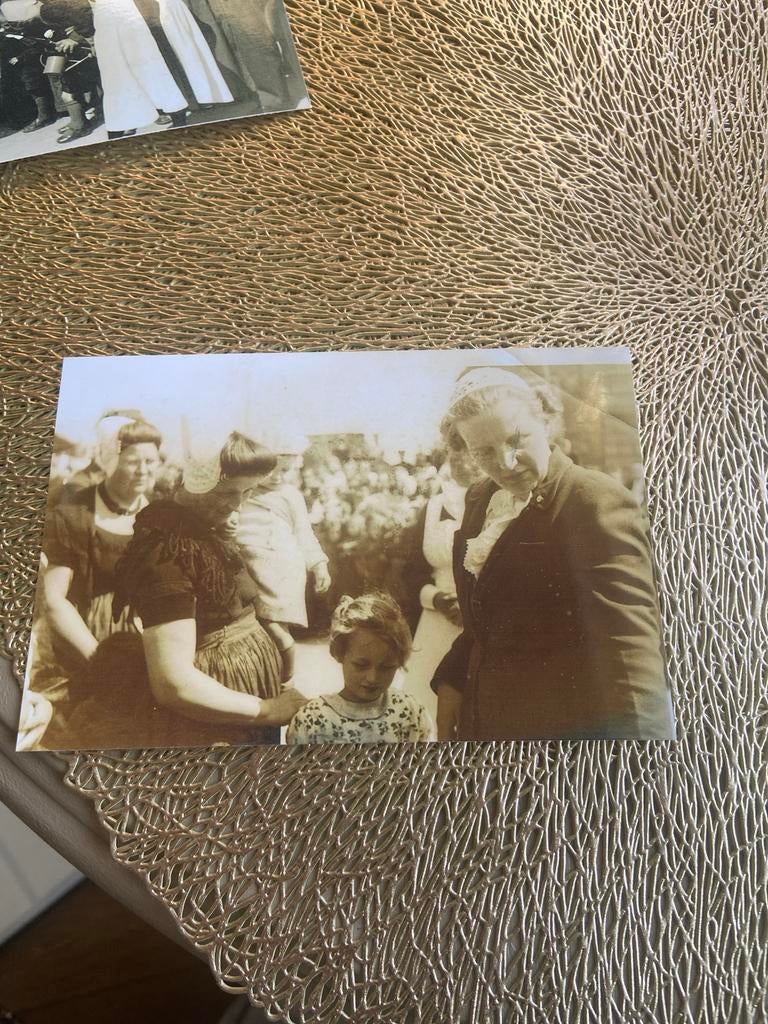 Prinses Juliana bezoekt Westkapelle op 15 mei 1945, Verzamelen, Koninklijk Huis en Royalty, Ophalen of Verzenden, Gebruikt, Nederland