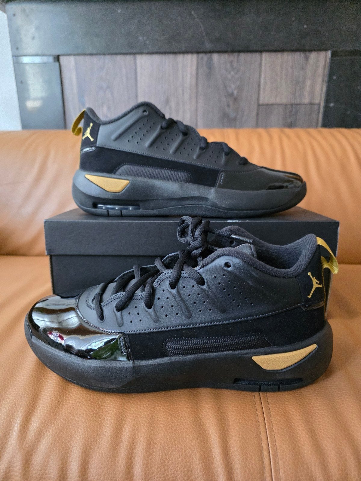 JORDAN MAX AURA 7   MAAT 44,5, Kleding | Heren, Schoenen, Verzenden, Zwart, Nieuw, Sneakers of Gympen