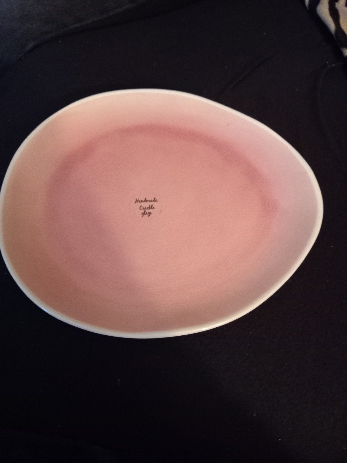 Roze bord Jewel 27,5 cm - Handmade Crackle Glaze, Ophalen of Verzenden, Zo goed als nieuw, Overige stijlen, Bord(en)