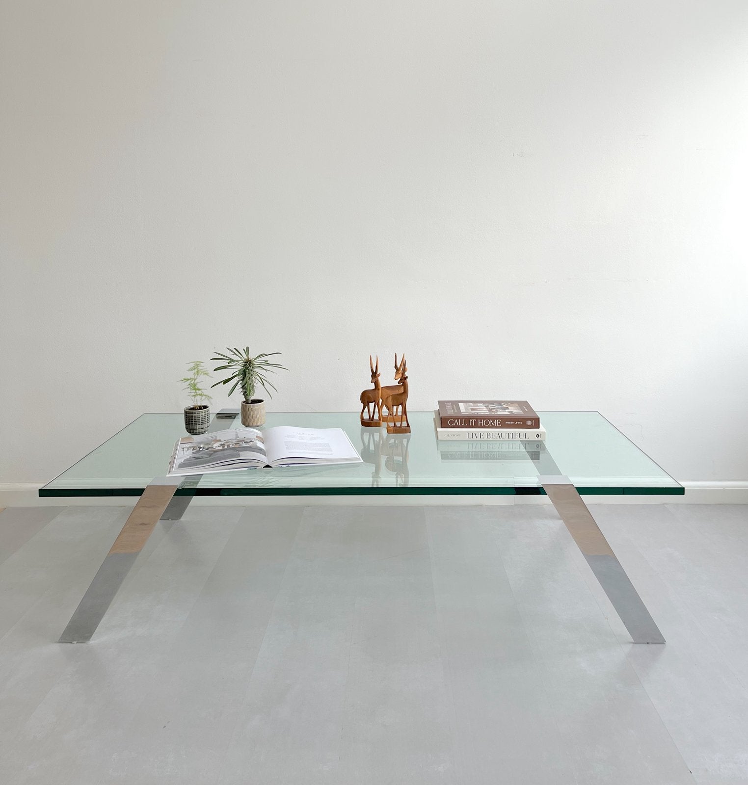 Minimalistische salontafel chroom/glas, Lourens Fisher, Huis en Inrichting, Tafels | Salontafels, Ophalen, Gebruikt, 100 tot 150 cm