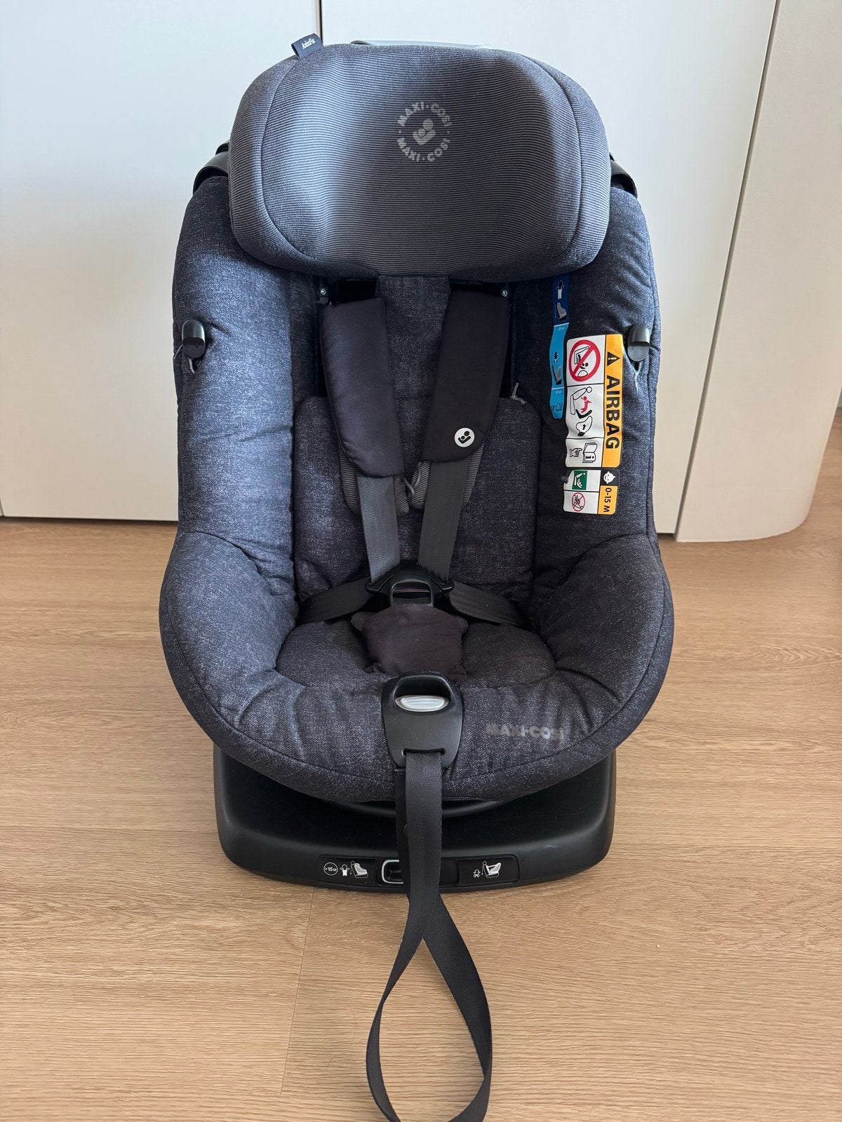 Maxi-Cosi AxissFix Nomad Black autostoel, Ophalen, 0 t/m 18 kg, Verstelbare rugleuning, Zo goed als nieuw