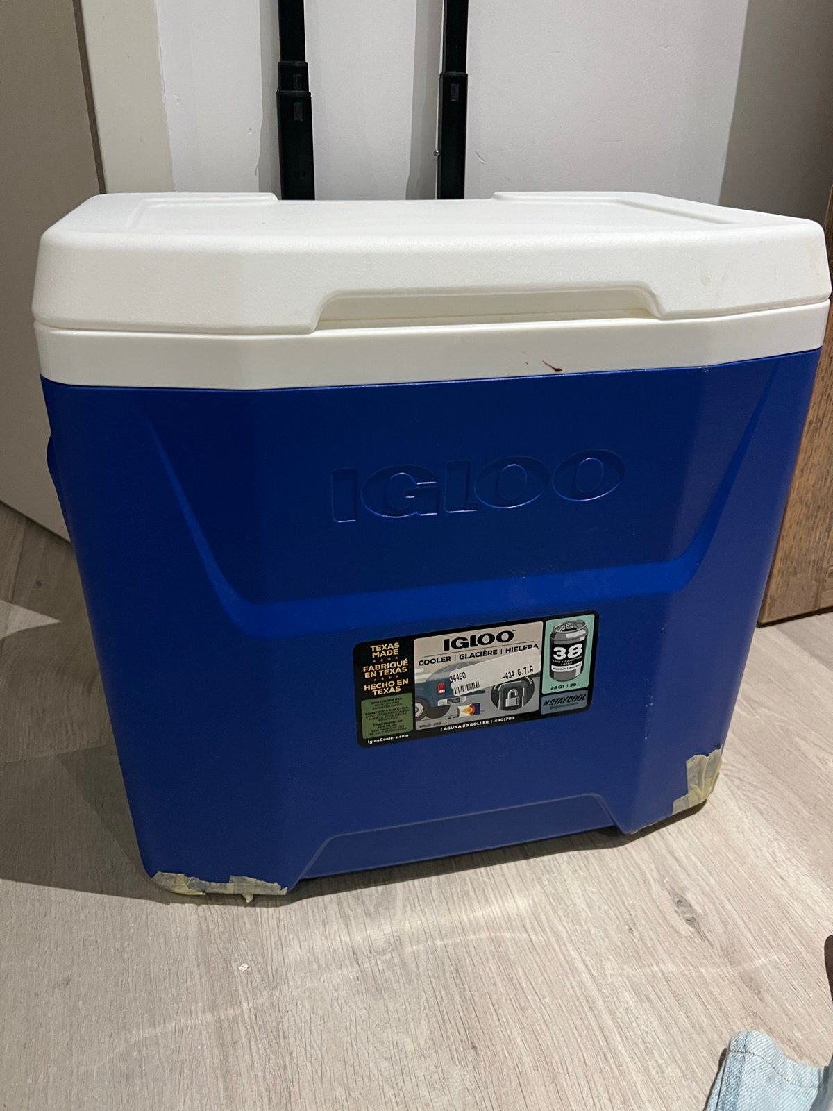 Igloo Koelbox met wielen - 38 liter, Ophalen of Verzenden, Gebruikt, Koelbox, Koelelement