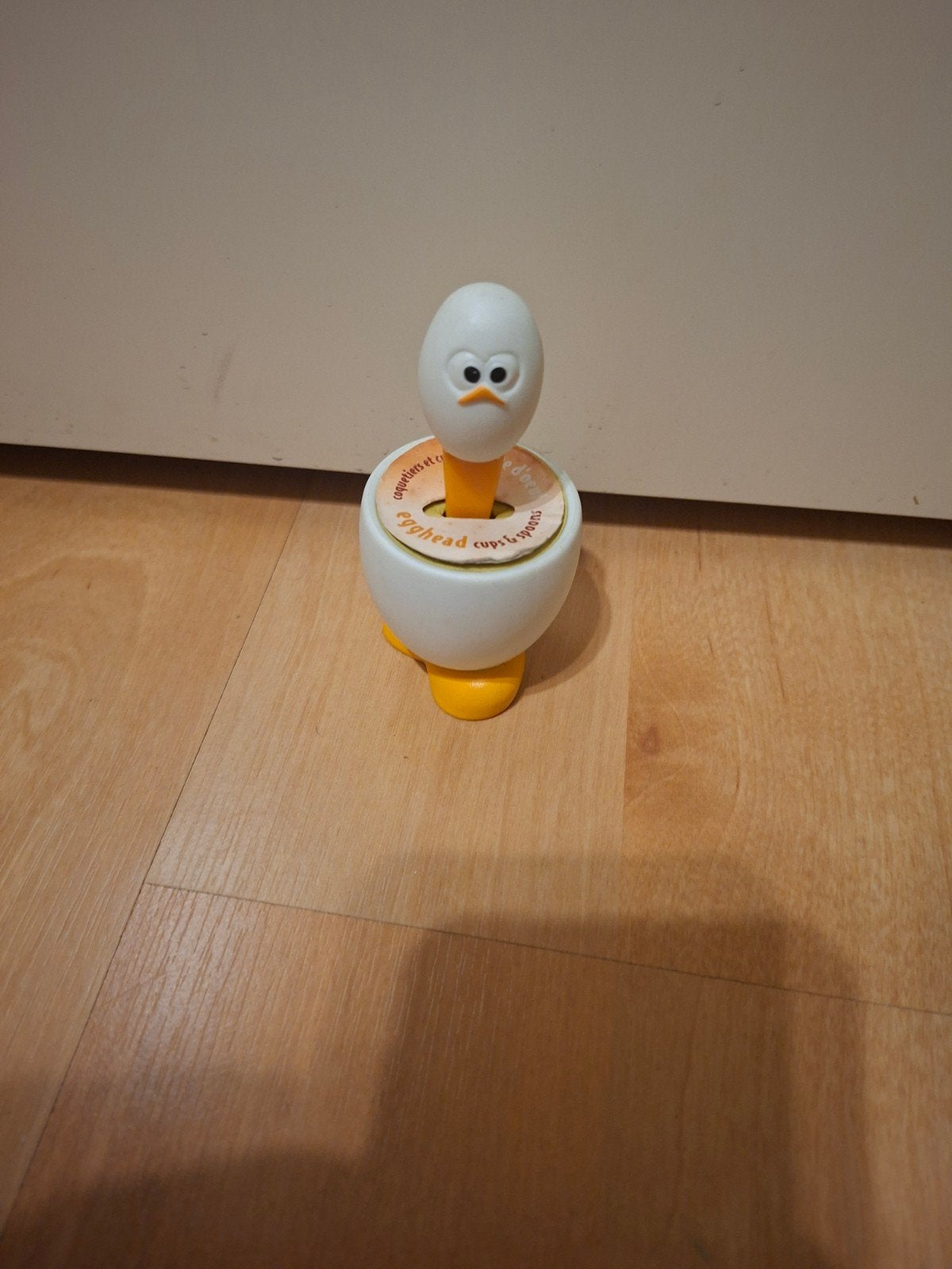 Egghead eierdopje met lepel uit kunststof wit, Overige typen, Ophalen of Verzenden, Zo goed als nieuw, Kunststof