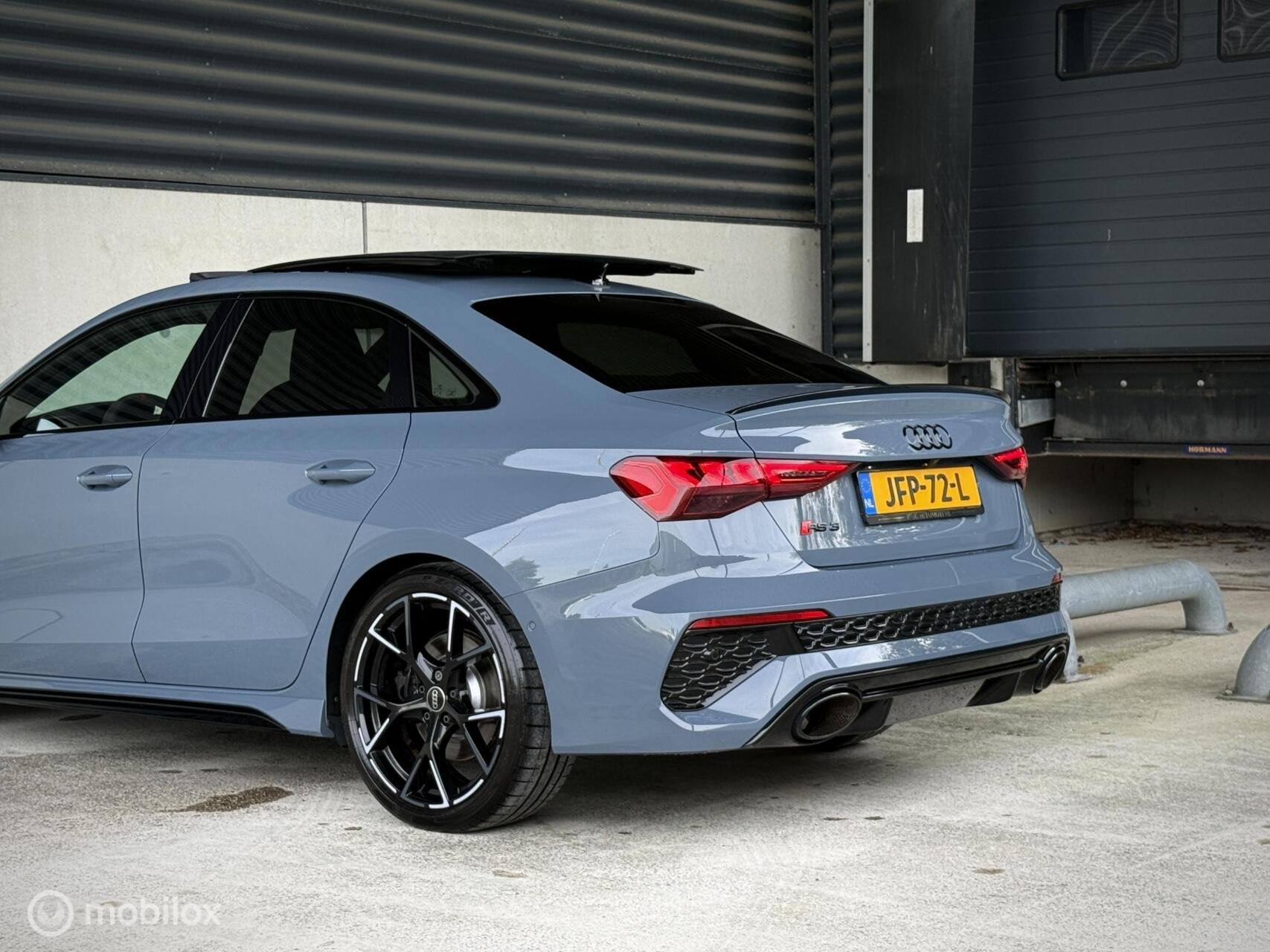 Audi RS 3 2.5 TFSI RS 3 quattro|B&O|PANO|ROOD STIKSEL|, Automaat, Dealer onderhouden, Gebruikt, RS3
