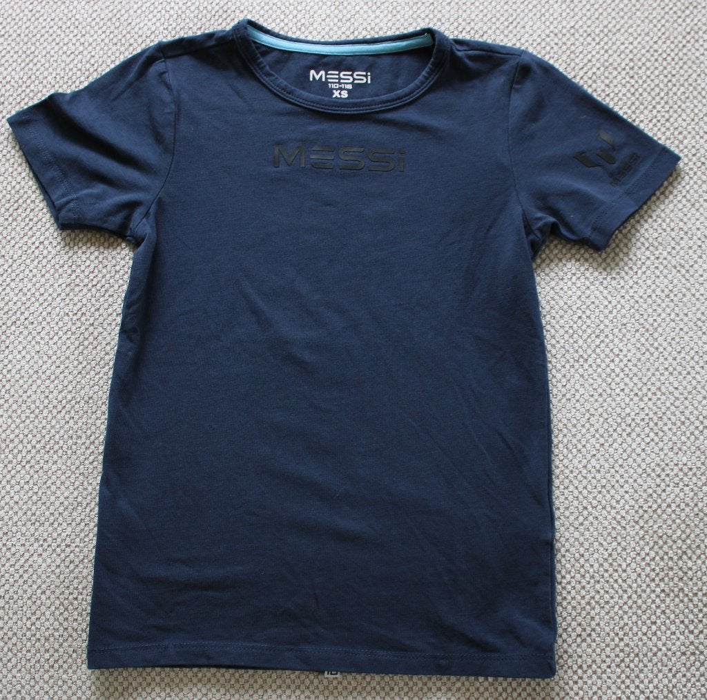 T-shirt van Vingino x Messi 110/116, Kinderen en Baby's, Kinderkleding | Maat 110, Gebruikt, Ophalen of Verzenden, Vingino, Shirt of Longsleeve