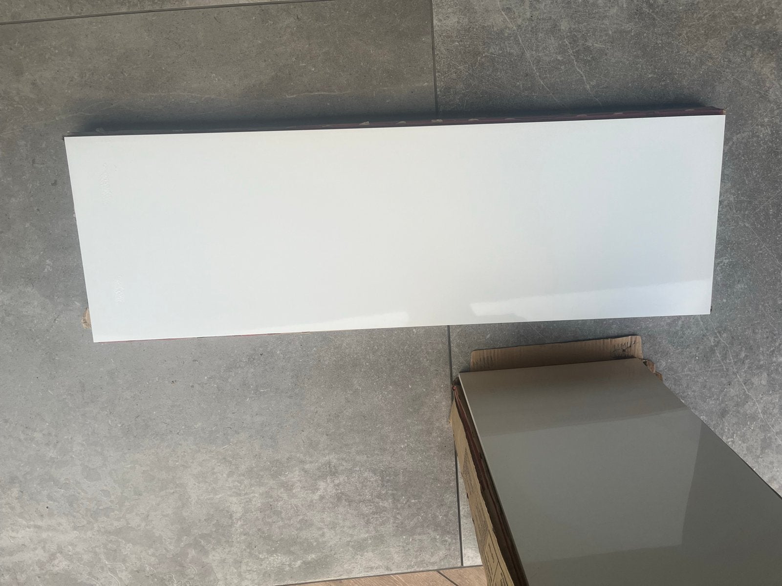 3 pakken Grespania wandtegels 100x31,5 cm (3,7m²), Ophalen, Zo goed als nieuw