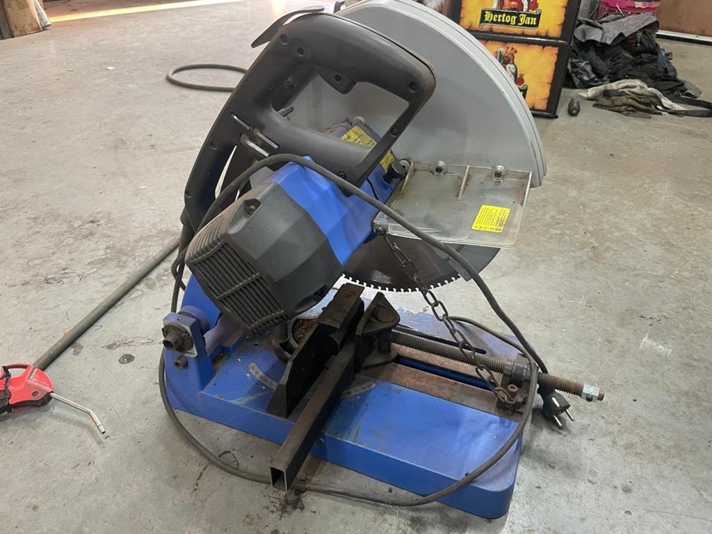 Metaalzaagmachine drycutter, Doe-het-zelf en Verbouw, Ophalen, Gebruikt, 70 mm of meer, Afkortzaag