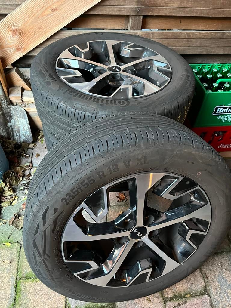 Kia zomerbanden 235/55 R18, Auto-onderdelen, Banden en Velgen, 18 inch, Gebruikt, Banden en Velgen, Ophalen of Verzenden