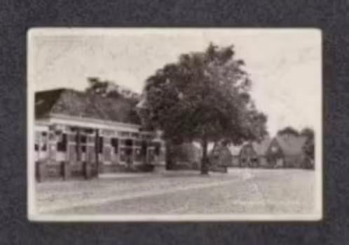 Weerdinge Dorpsstraat Café Groothuis 1956., Ophalen of Verzenden, 1940 tot 1960, Gelopen, Drenthe