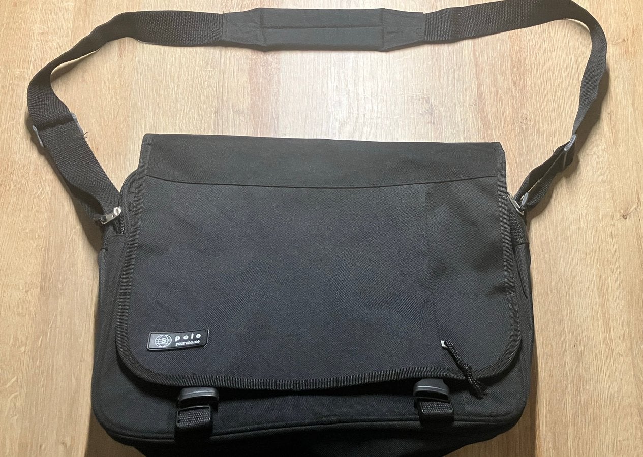 Schoudertas met draagband, Ophalen, Gebruikt, 15 inch, Meerdere vakken