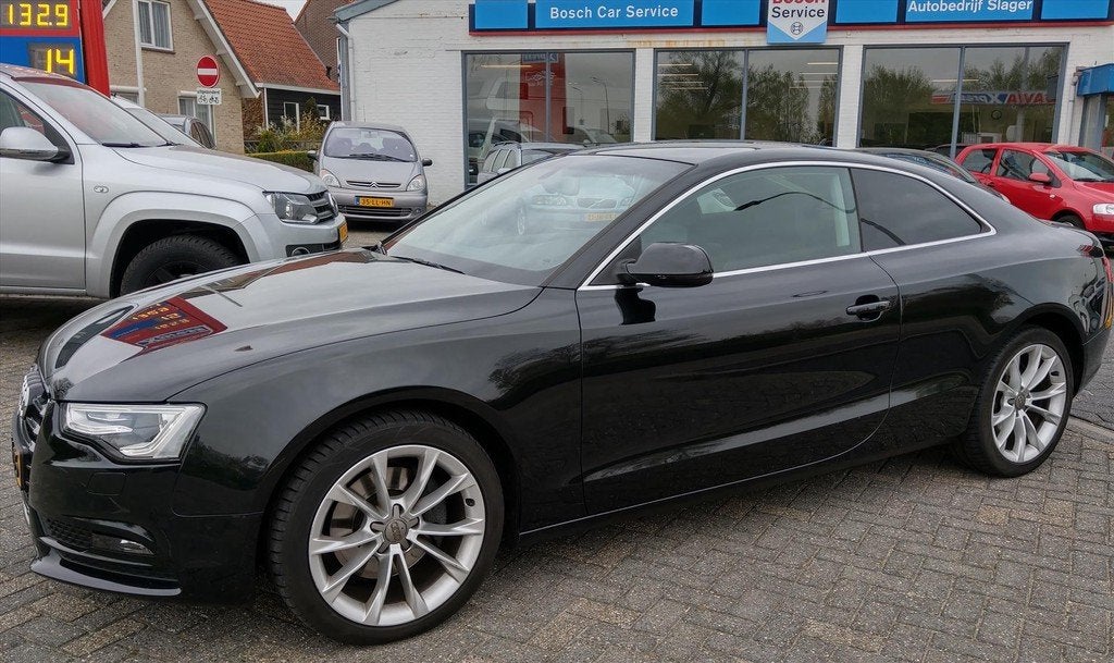 Audi A5 2.0 TFSI 165KW COUPE, Voorwielaandrijving, Gebruikt, 4 cilinders, 1984 cc