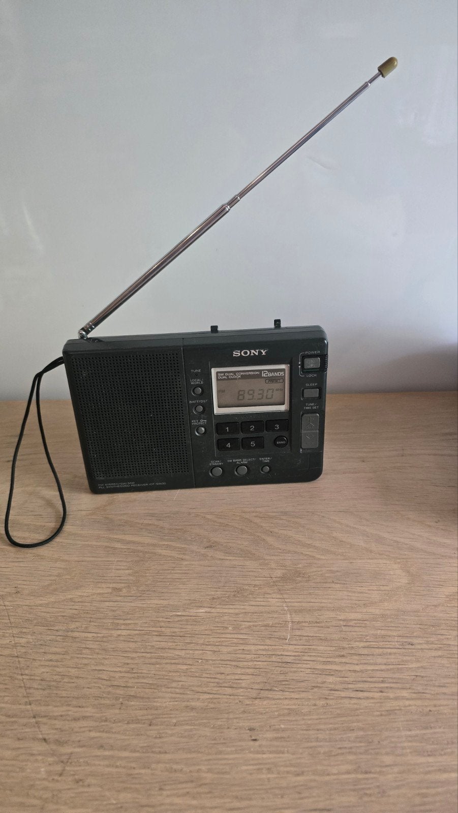 Sony ICF-SW30 Wereldontvanger - Compact en Functioneel, Ophalen of Verzenden, Gebruikt, Wereldontvanger