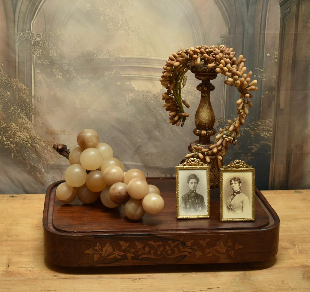 Oud Groot  Houten  Frans houten onderbord uit Aletta's Tijd", Ophalen of Verzenden