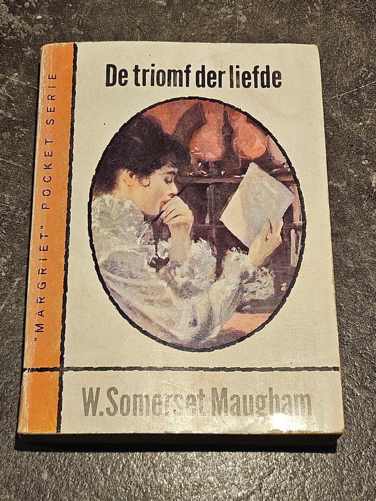 De Triomf der Liefde pocket roman van W Somerset Maugham, Ophalen of Verzenden, Gelezen