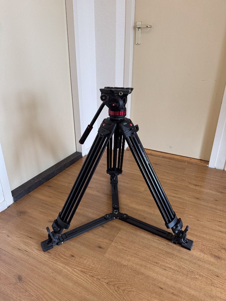 Manfrotto 546GB + MVH502AH Pro video head, Gebruikt, Met balhoofd, 150 tot 175 cm, Manfrotto