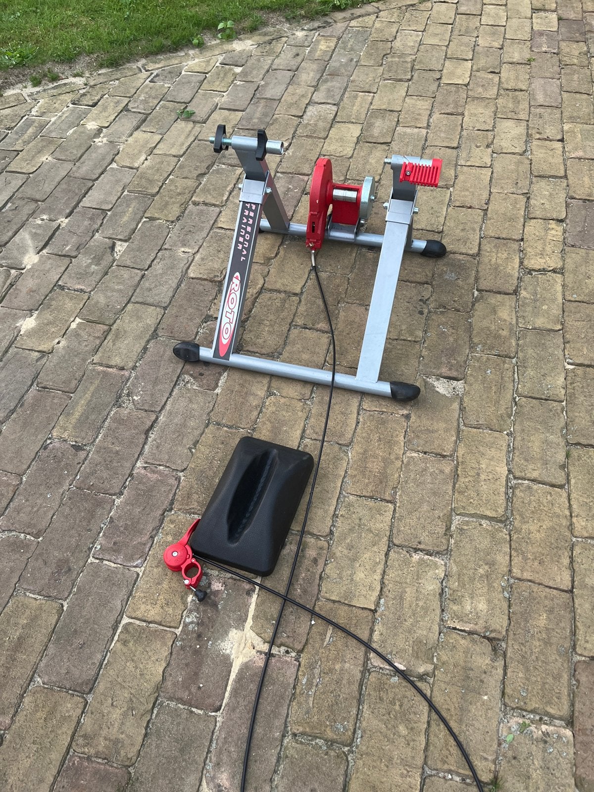 Fietstrainer met magnetische weerstand, Roto, Ophalen, Gebruikt, Overige typen, Staal