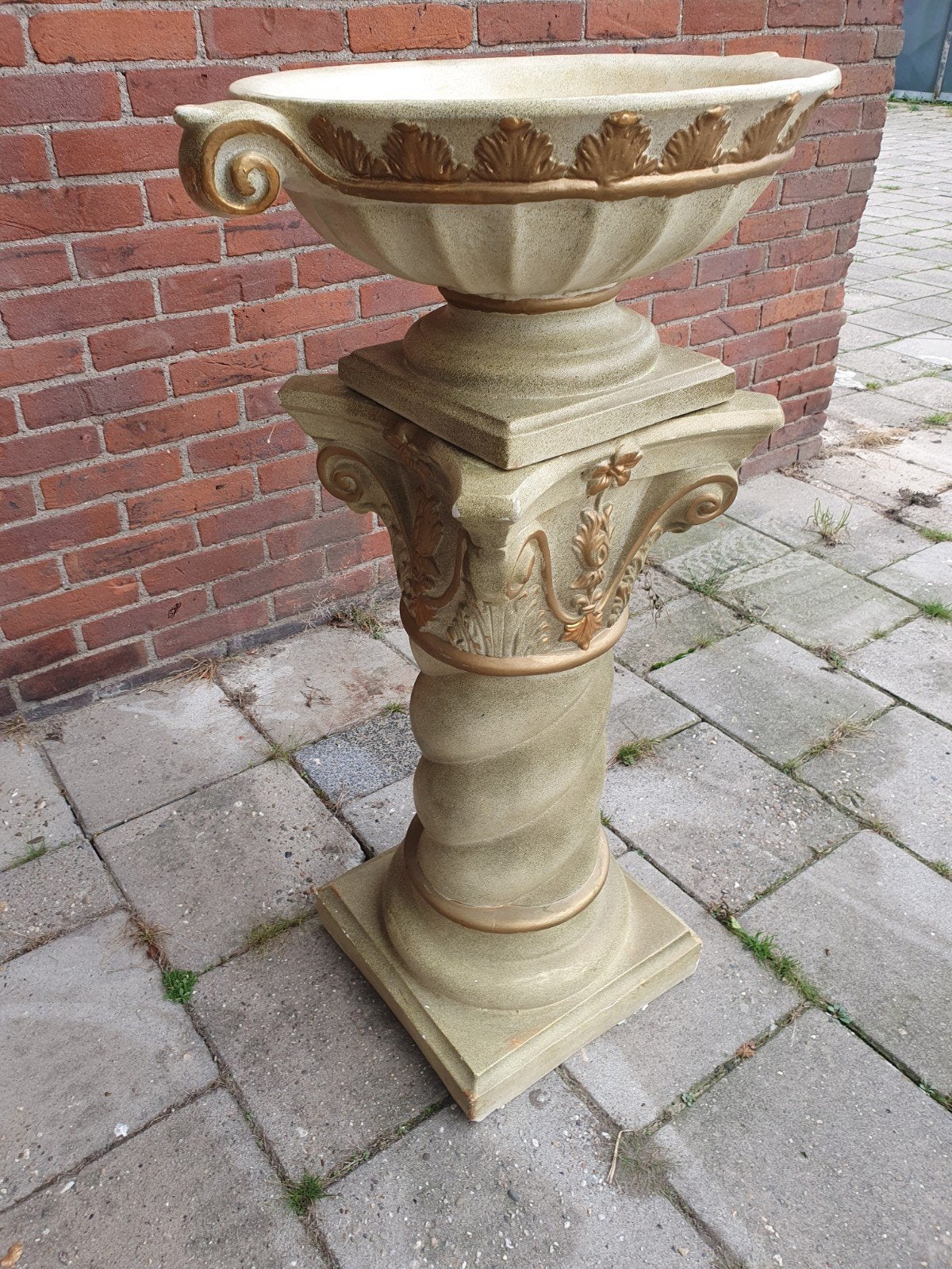 Bloemenzuil met afneembare schaal, Ophalen, Gebruikt