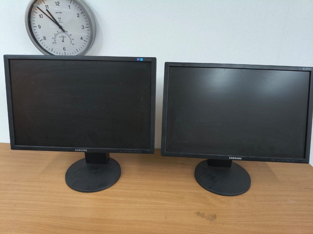 Tweemaal 24 inch Samsung pc monitoren in goede staat!, Computers en Software, Monitoren, Ophalen, Gebruikt, Samsung, Overige resoluties