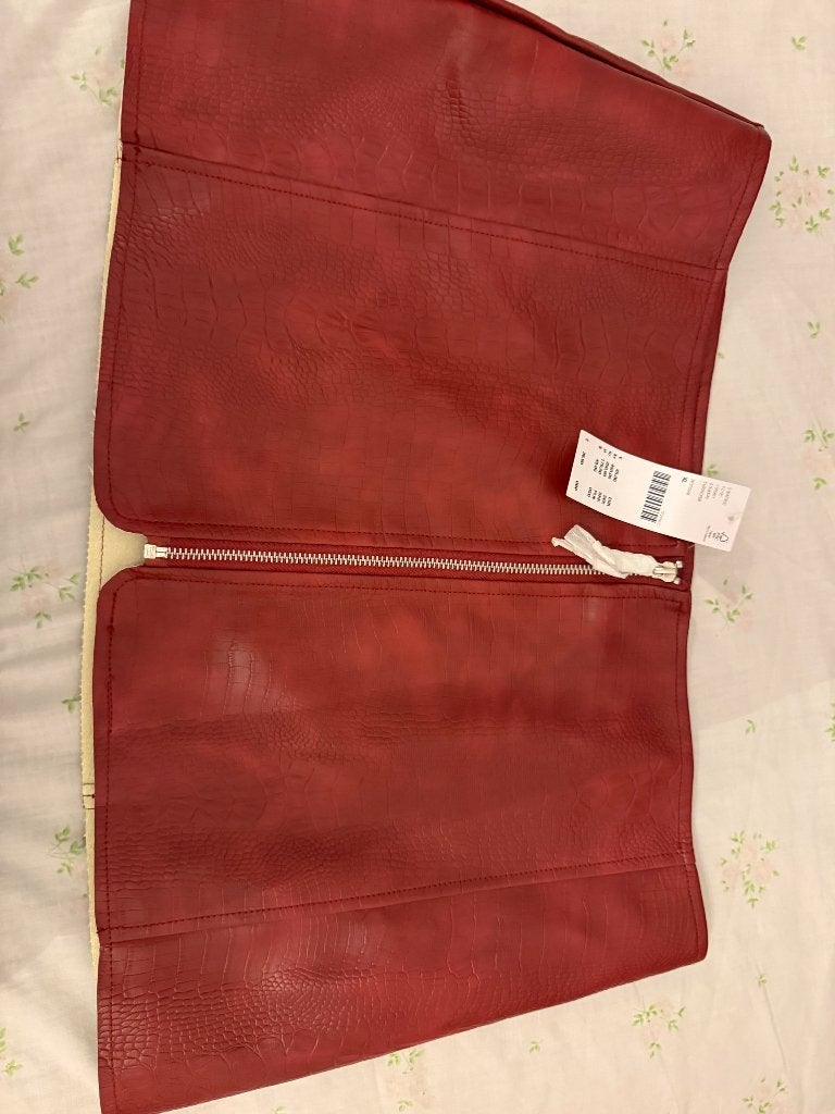 Urban Outfitters Red Skirt XL – New (€45 Tag), Kleding | Dames, Rokken, Maat 46/48 (XL) of groter, Nieuw, Ophalen of Verzenden