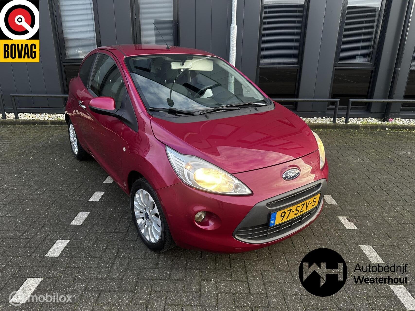 Ford Ka 1.2 Titanium X start/stop Airco NWE koppeling, Auto's, Voorwielaandrijving, Euro 5, Gebruikt, 1242 cc