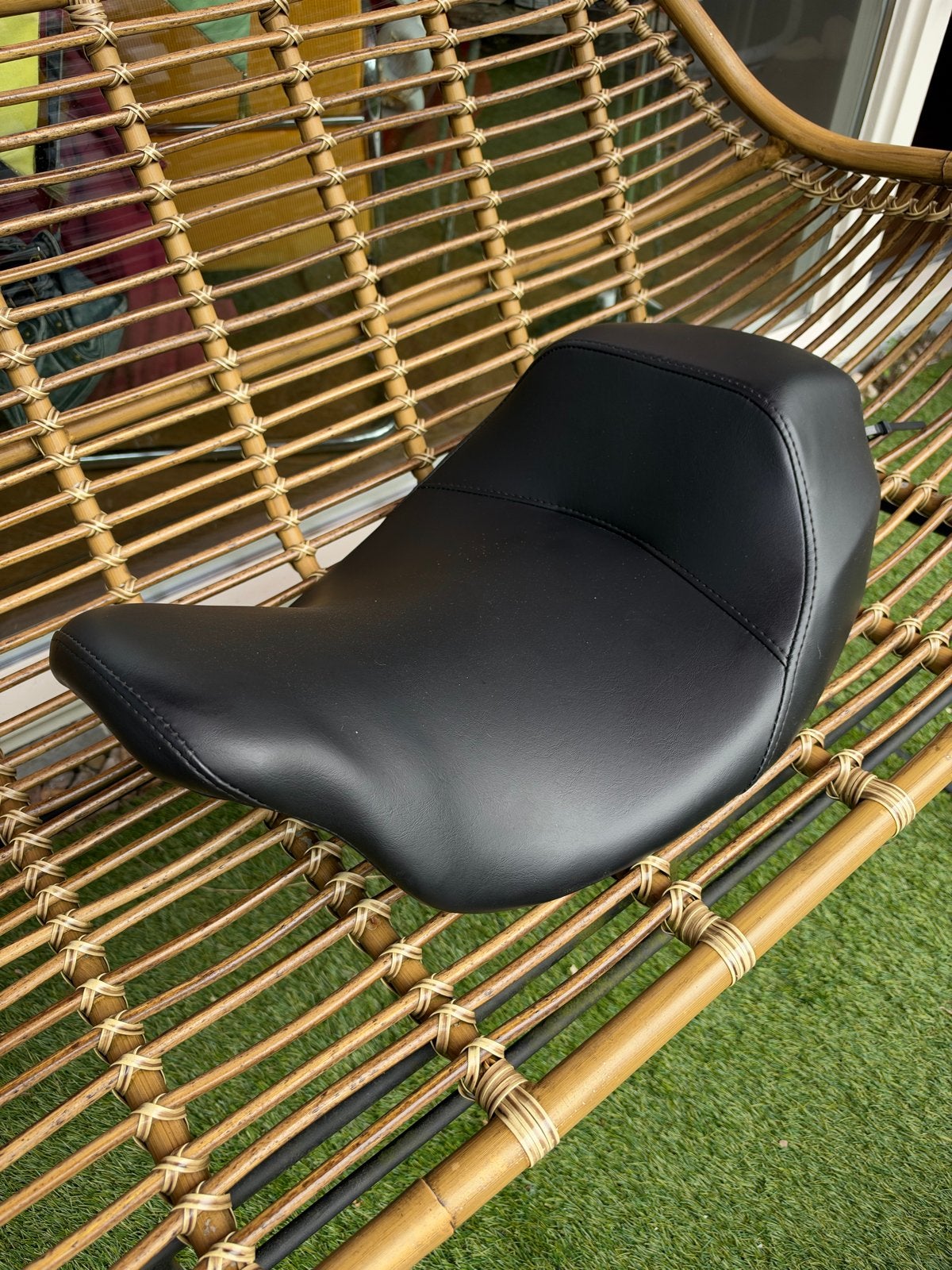 Harley Davidson Solo Seat - Comfortabel en Stijlvol, Motoren, Ophalen of Verzenden, Gebruikt