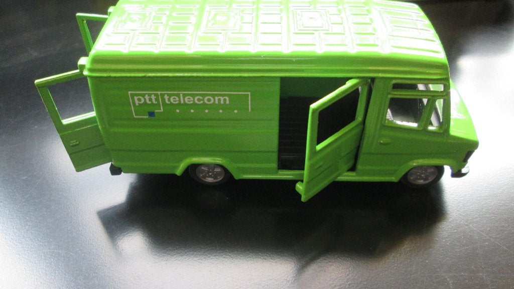 Mercedes Benz 809D PTT Telecom Siku1:55, Ophalen of Verzenden, Nieuw, Auto