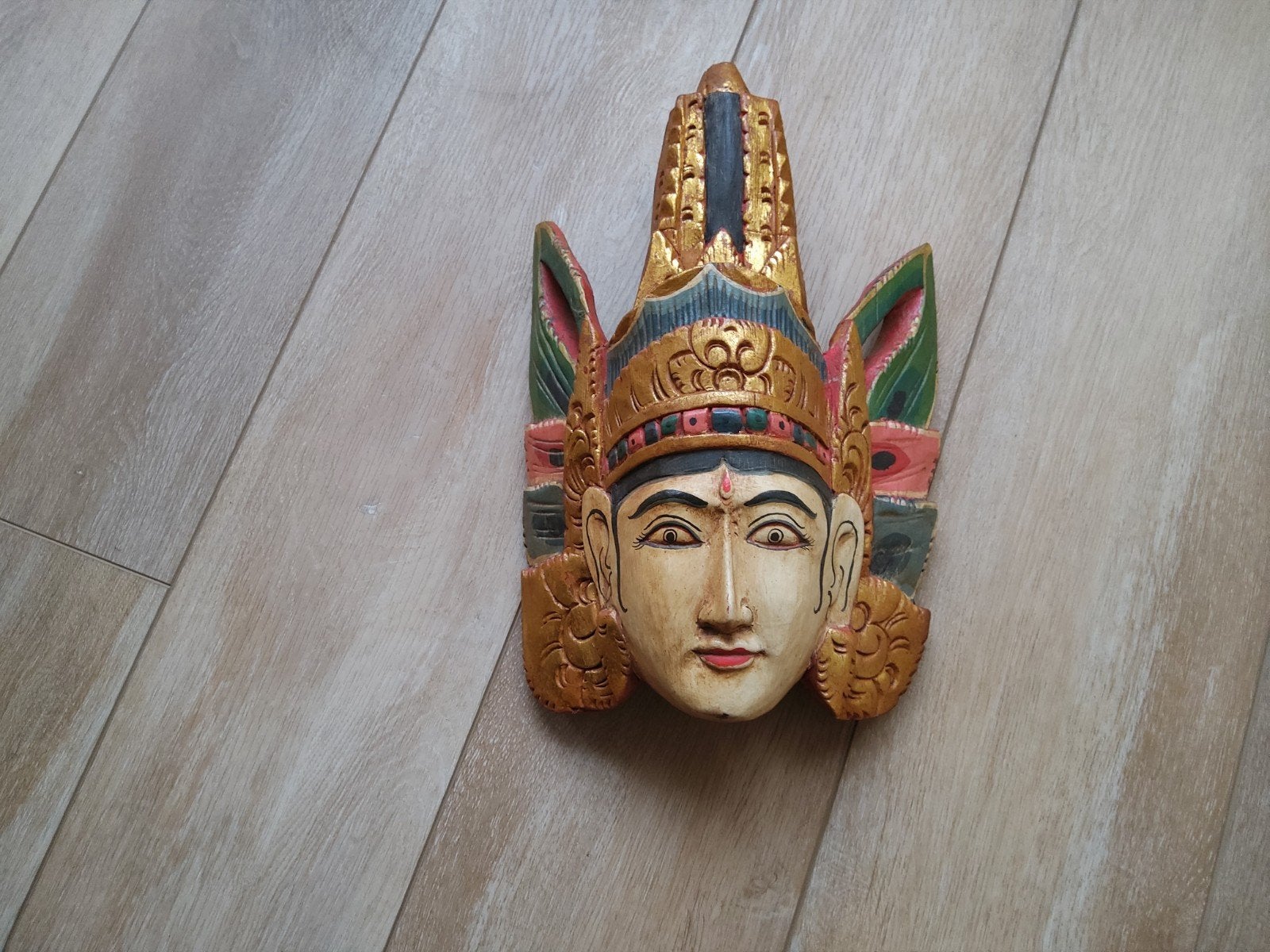 Mooi boedha masker 34 cm hoog 23 cm breed., Huis en Inrichting, Woonaccessoires | Boeddhabeelden, Ophalen of Verzenden, Zo goed als nieuw