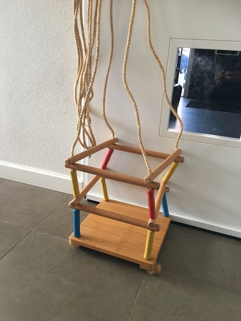 Houten schommel, Ophalen, Zo goed als nieuw, Schommel
