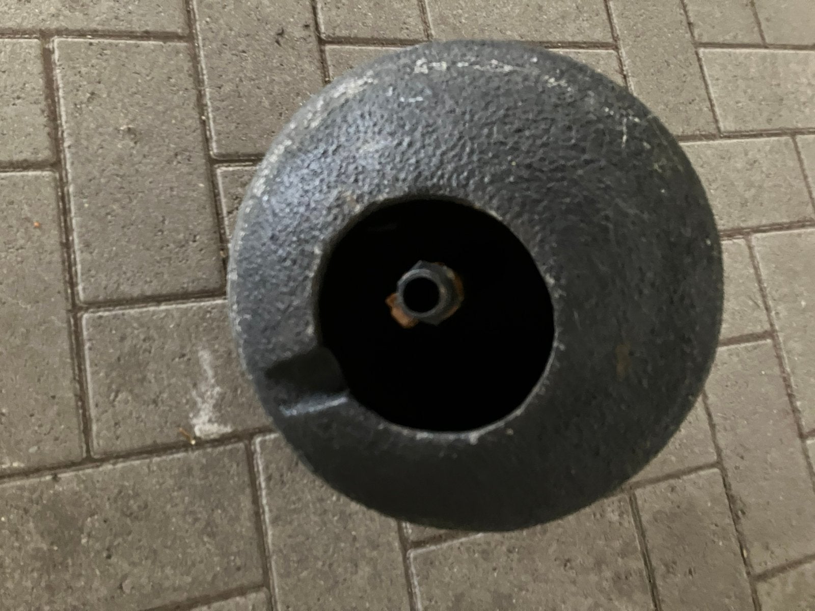 Zwarte waterbol, Ophalen, Zo goed als nieuw
