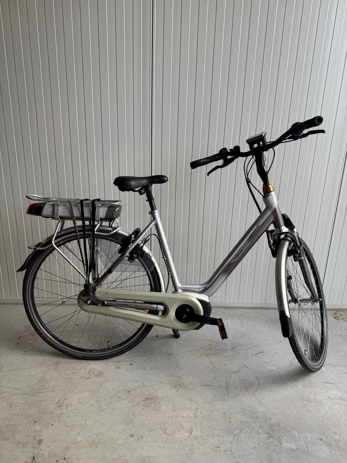 28 inch Batavus ION E-bike - 2933km, Ophalen, Zo goed als nieuw, Batavus