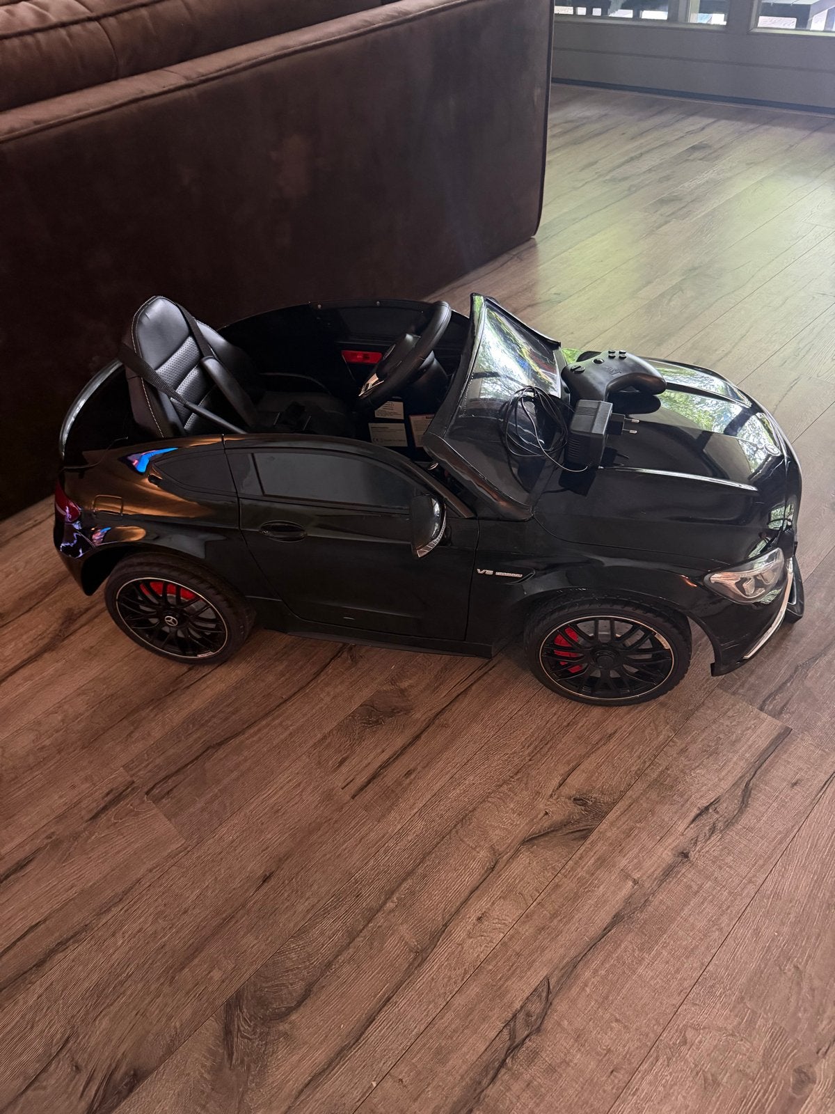 Mercedes-Benz C 630 elektrische kinderauto, Ophalen, Zo goed als nieuw