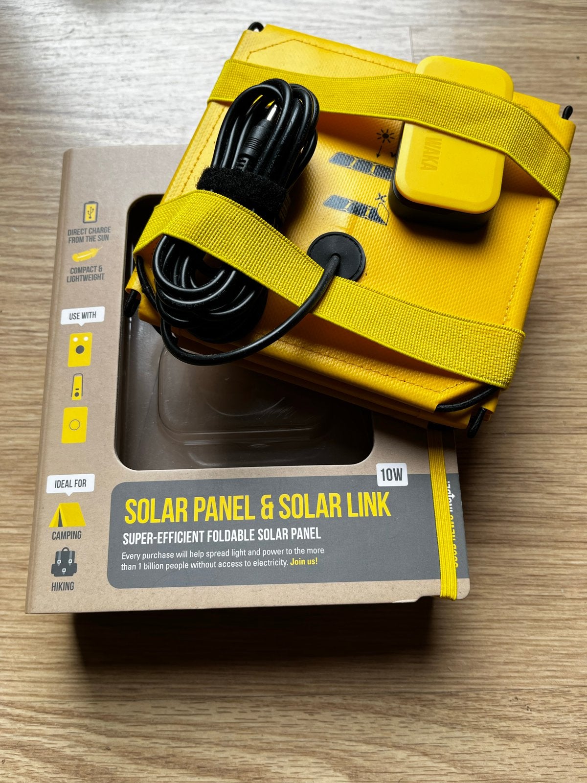 WakaWaka Solar Panel & Solar  Link 10W - z.g.a.n., Ophalen, Zo goed als nieuw